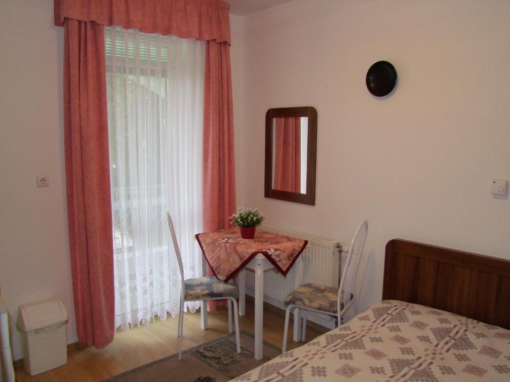 Rajna Apartmanhaz Bogács Zimmer foto